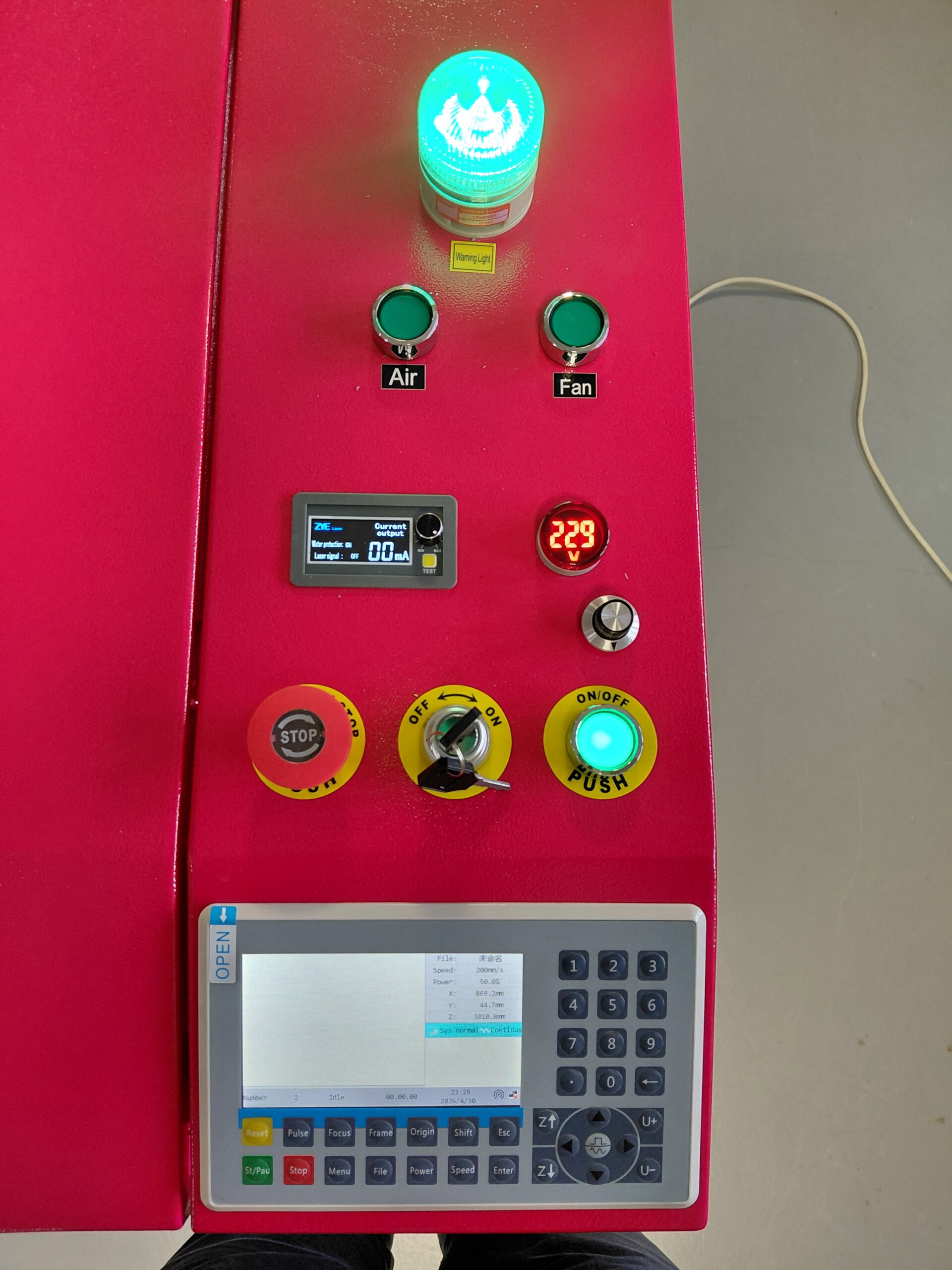 Láser de grabado y corte CO2 – Modicut Ovili OL-120 - Imagen 3